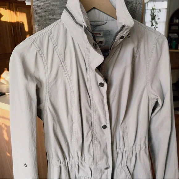 Mossimo Supply Co. Women's Light Grey Utility Jacket - Picture 5 of 6